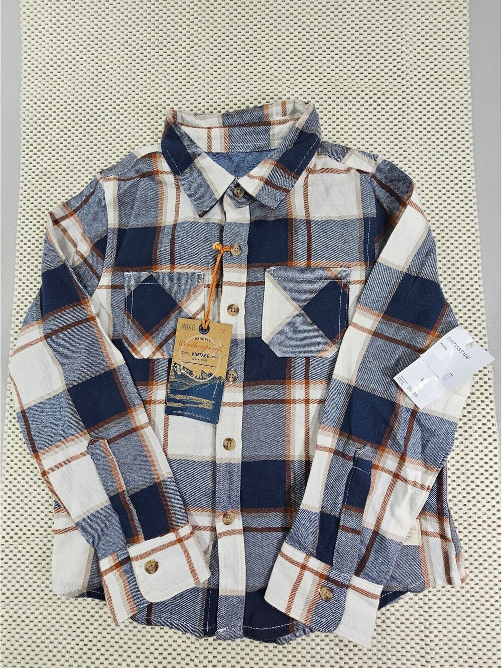 Weatherproof Vintage Boy's Navy/Rust Plaid Button-Up Shirt.  Size 6. 100% Cotton